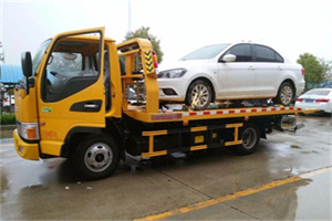 昭平附近拖车救援24小时服务热线